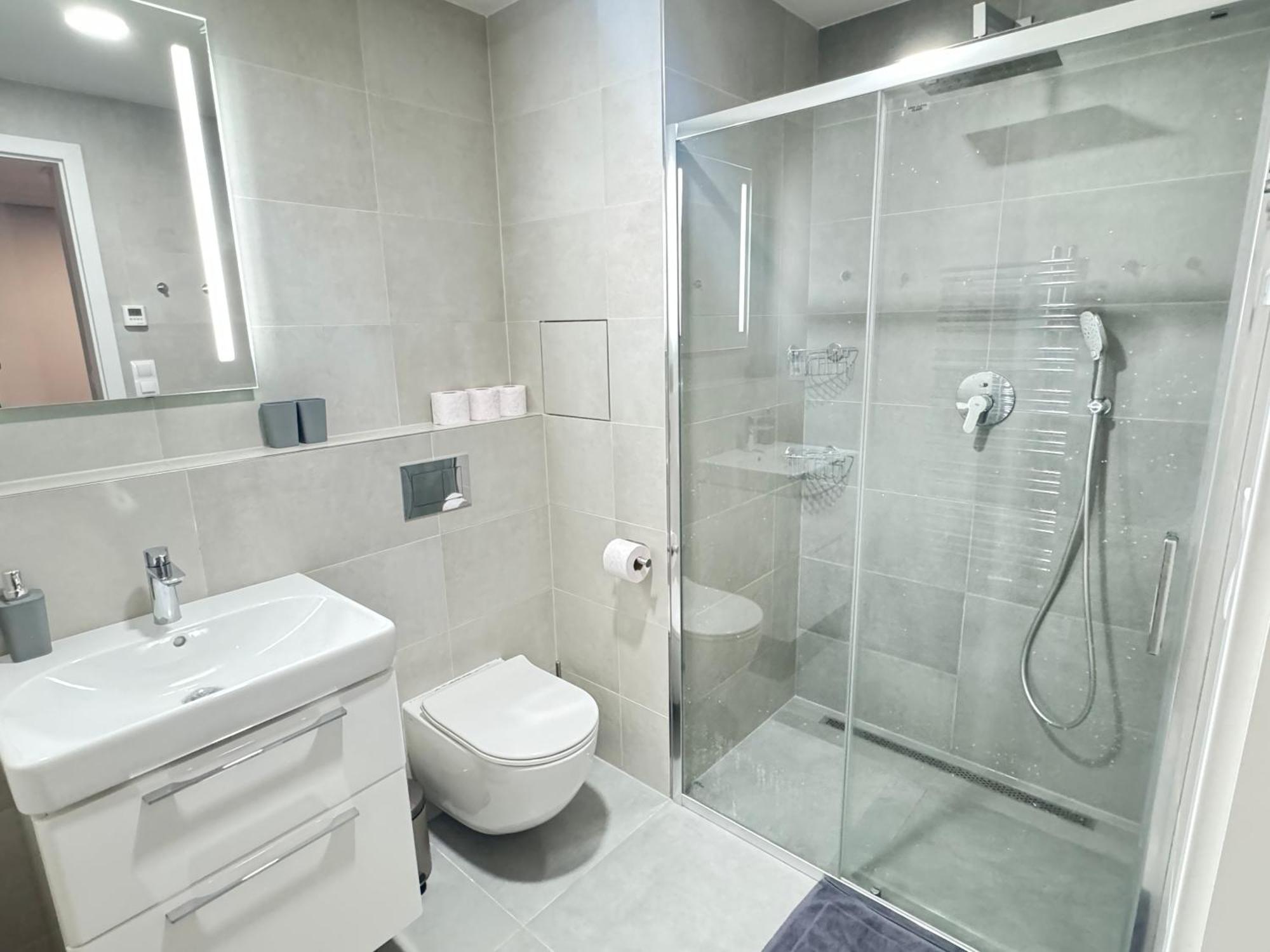 Free Parking - Cozy Apartment Near Vysehrad Railway Bridge Prague Extérieur photo